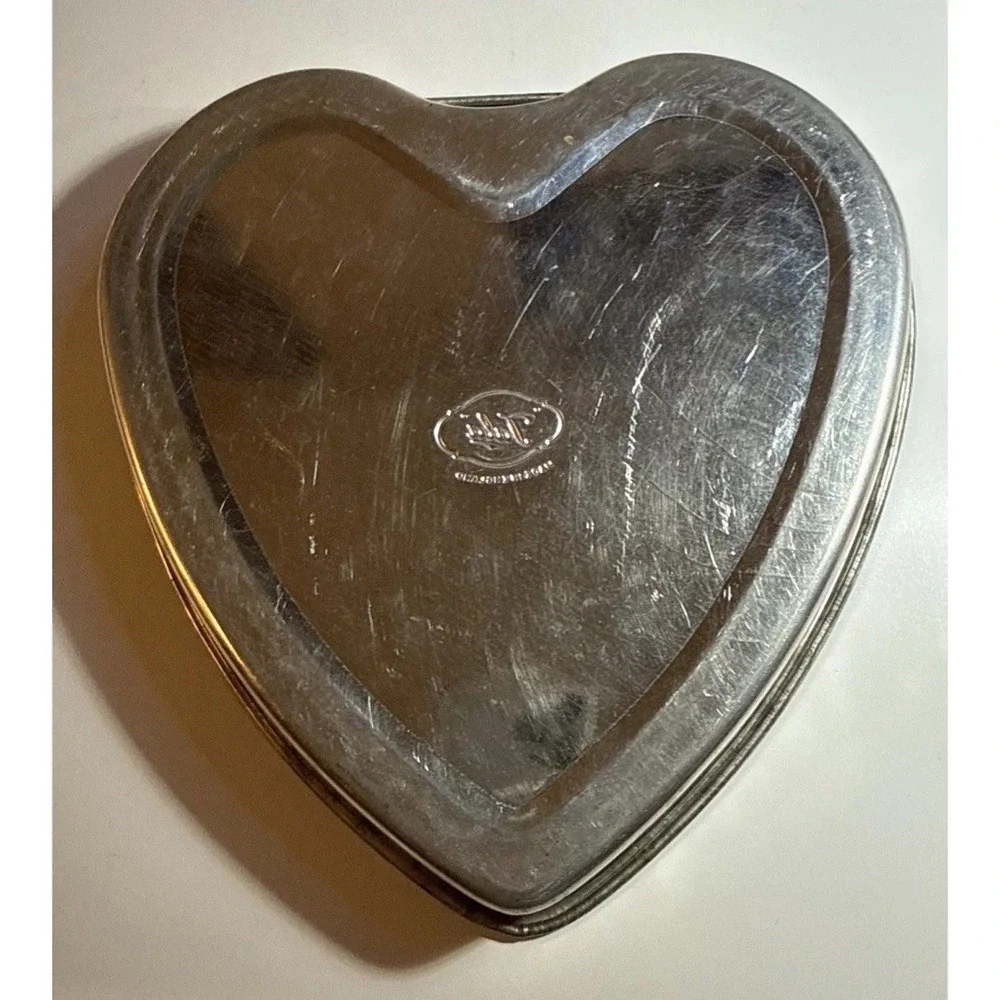 Vintage Tala Heart‎ Shaped Aluminum Cake Pan Valentine Baking Mold Tin